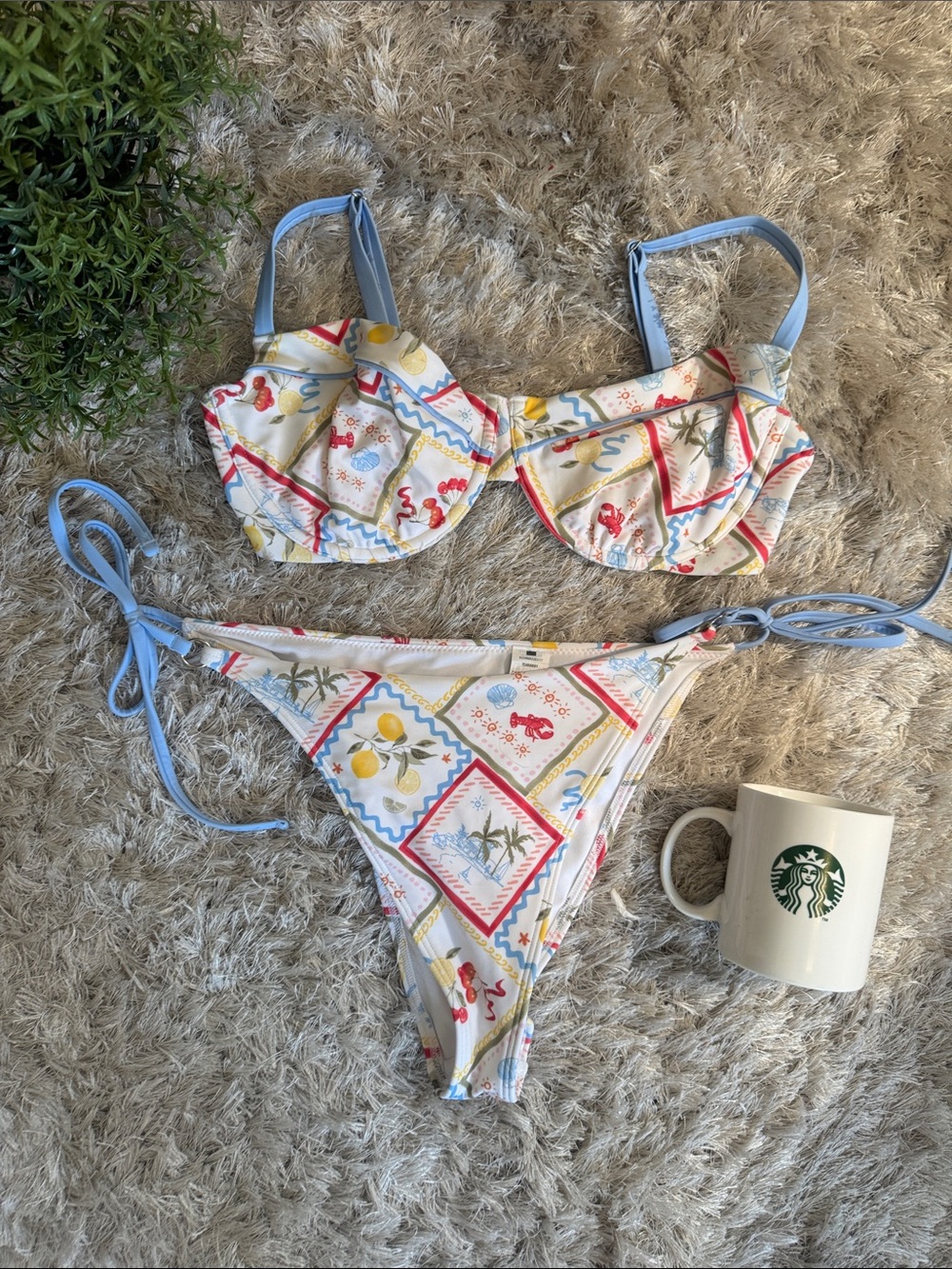 EUC Abercrombie & Fitch Summer Bikini Swimsuit Large Bottom Medium Top